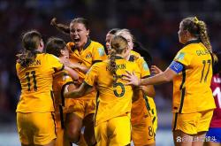 HTH Sports-澳大利亚队逆风翻盘，成功晋级