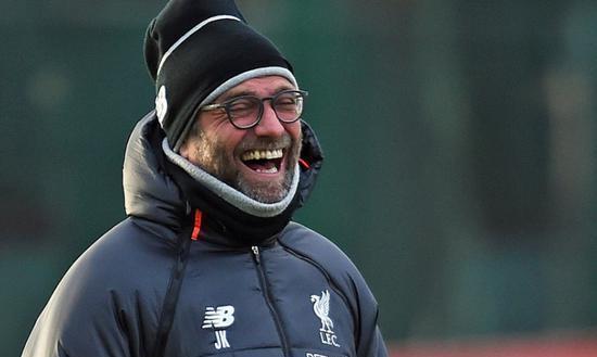 卡迪夫城队连续遭遇困境，球员士气低迷迫切寻找突破口