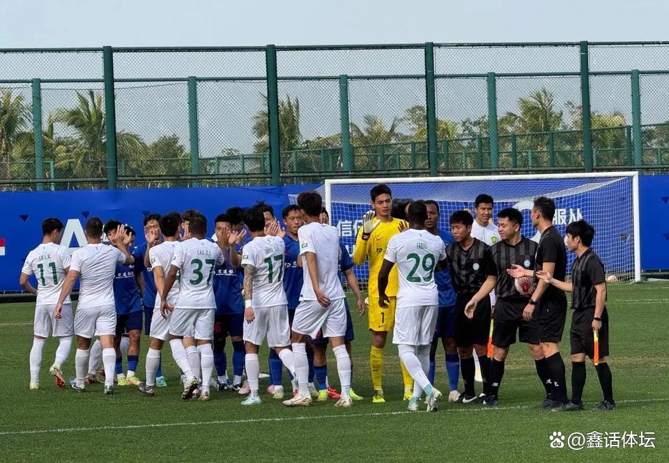 北京国安队长李磊传射建功，帮助球队击败上海申花