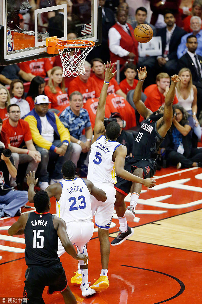 火箭队伍整体发挥出色，成功击败对手晋级总决赛