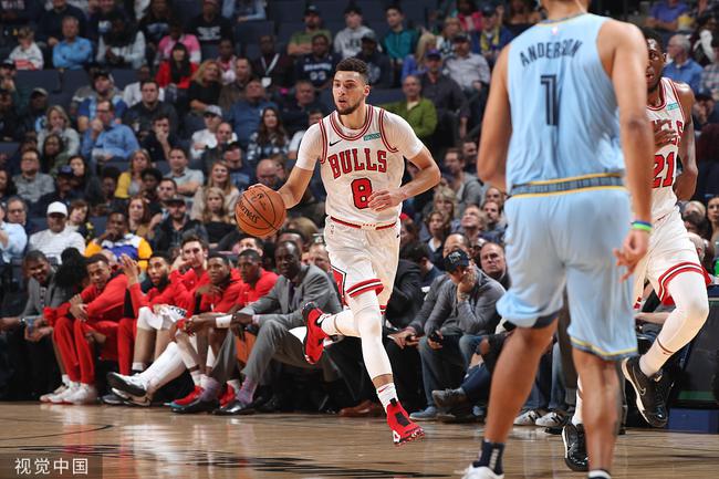 深圳队碾压公牛，拉文带队取胜